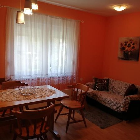 House Natali Apartment Vrhovine Exterior photo